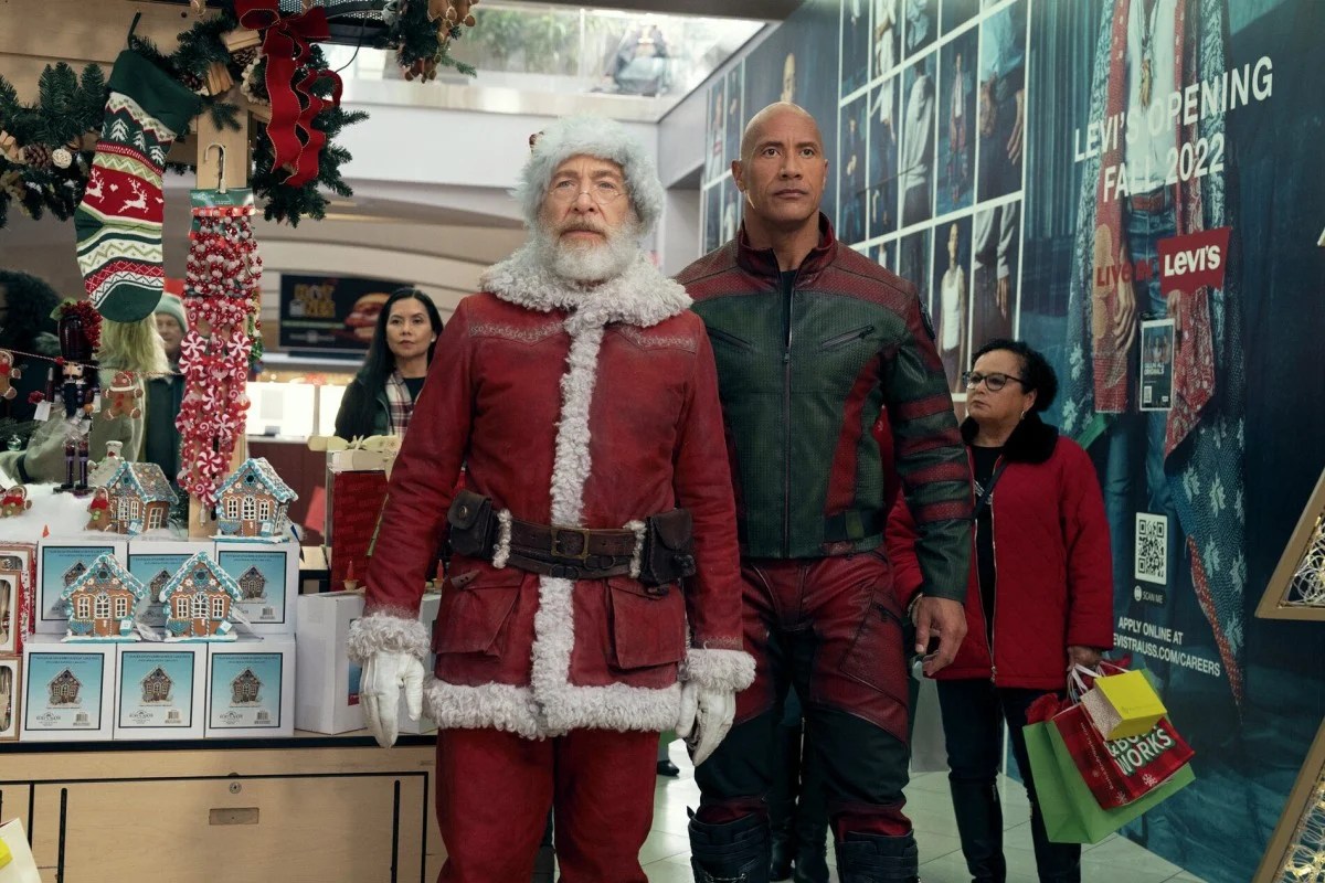 Santa Claus in Peril: 10 Films to Watch before Red&nbsp;One